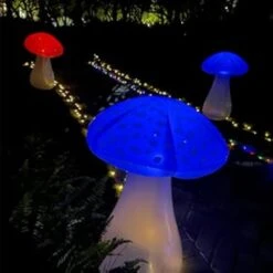 MeiGuiSha 4 Ft Christmas Solar Inflatables Outdoor Decorations, LED Light Up Mushroom Inflatable Christmas Blow Up Yard Decorations For Outside Courtyard Garden Lawn Indoor Xmas Holiday Party Decor -Xmas Lighting Shop 31T4UwSk1kL. AC US1000