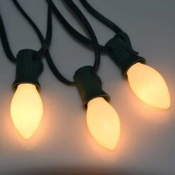 GOOTHY Indoor ＆ Outdoor String Light C7 Ceramic Christmas Replacement Bulbs,5 Watt-White -Xmas Lighting Shop 51q9tJ0P3L. AC SL1001