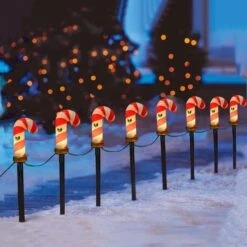 Christmas Candy Cane Pathway Lights Outdoor, 2 Sets 7Ft Christmas Outdoor Decoration String Lights With 8 Candy Cane Markers Stake Lights, Plug In Walkway Lights For Driveway Lawn Garden Yard Decor -Xmas Lighting Shop 61Vm9SaNqLL. AC SL1001