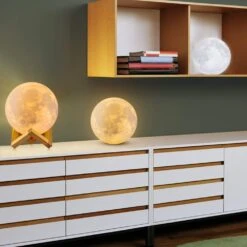 LOGROTATE Moon Lamp, 3D Printing Moon Light With Stand & Remote &Touch Control And USB Rechargeable, Timing Setting, Moon Light Lamp For Kids Lover Birthday Christmas Gifts (4.9 Inch) -Xmas Lighting Shop 61a1xsLsehL. SL1000