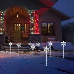Solar Christmas Pathway Lights, Set Of 4 Snowflake Solar Powered Christmas Decorations Outdoor, Waterproof Christmas Garden Stake Lights For Patio, Yard, Garden, Lawn Christmas Holiday Decor -Xmas Lighting Shop 715U1LCkUhL. AC SL1500
