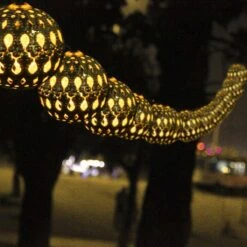 Hann LED Solar Globe String Lights, 12ft 10 LEDs Moroccan Orb Ball, Waterproof Ambiance Lighting, 3000K Warm White, Starry Fairy Lights For Outdoor Garden Yard Patio Party Christmas Party -Xmas Lighting Shop 71Ho3Lj0ubL. AC SL1200