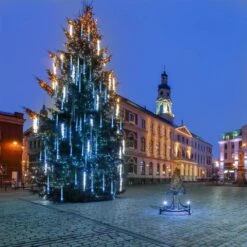 Cobbe Meteor Shower Falling Rain Lights Christmas Lights 8 Tubes 192 LED Icicle Snow Falling Christmas Lights Outdoor Raindrop Lights, Xmas Wedding Party Tree Holiday Decoration Blue -Xmas Lighting Shop 71SaQp3BYWL. AC SL1001