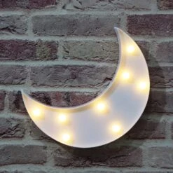 Vicila LED Moon Shaped Marquee Signs, Light Up Moon Night Lights Battery Operated Crescent Moon Lamp For Bedroom, Christmas, Birthday Party Decor-Moon(White) -Xmas Lighting Shop 71XHjM0EObL. AC SL1000