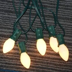 GOOTHY Indoor ＆ Outdoor String Light C7 Ceramic Christmas Replacement Bulbs,5 Watt-White -Xmas Lighting Shop 71f1dJU4ygL. AC SL1001
