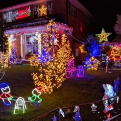 DAYBETTER Smart Fairy Lights, Fairy Lights USB Plug In With Remote, 33ft 100 LED App Control Multicolored Twinkle Lights, Fairy Lights For Room Bedroom Wedding Party Wall Christmas Tree Decorations -Xmas Lighting Shop 81Pf6 lIGPL. AC SL1500